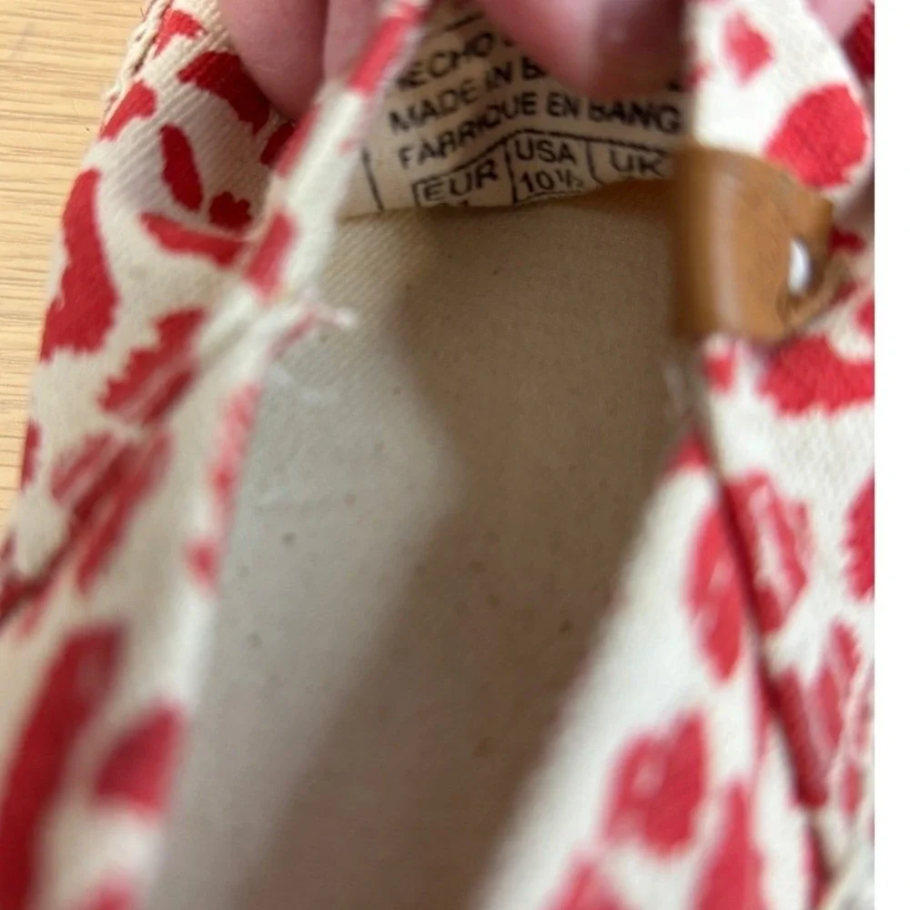 Coolway Leopard Print Espadrille Flats Size 10.5 Red Animal‎ Print Slip On Shoes